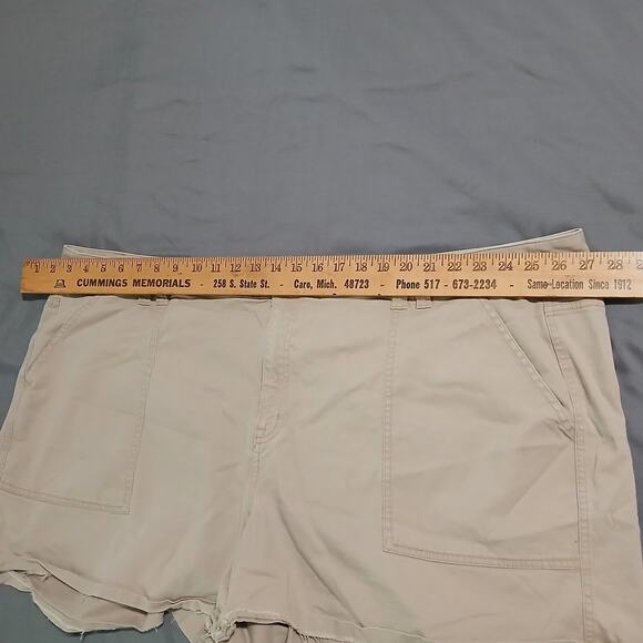 Torrid Jean Cut-Offs 30 AND Lane Bryant Khaki shorts 28-easy care plus size - Picture 8 of 15